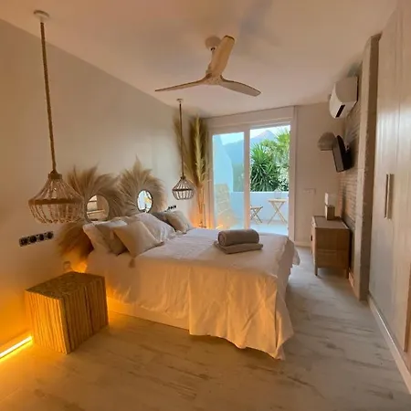 Дом отдыха Tulum House - In Nueva Andalucia - Amazing La Concha Mountain View *