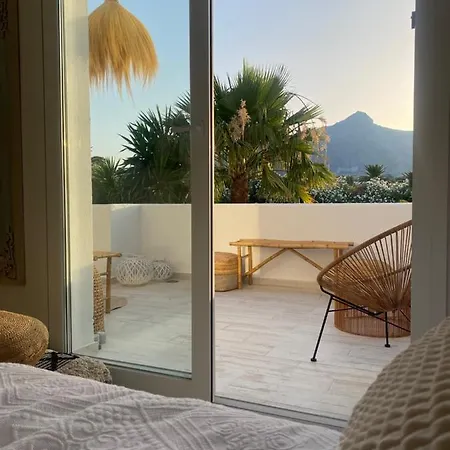 Дом отдыха Tulum House - In Nueva Andalucia - Amazing La Concha Mountain View
